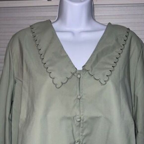 Daisy Street Frill Collar Loop Button Blouse (Small) - Picture 2 of 8